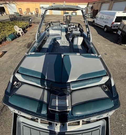 2020 Malibu 23 LSV