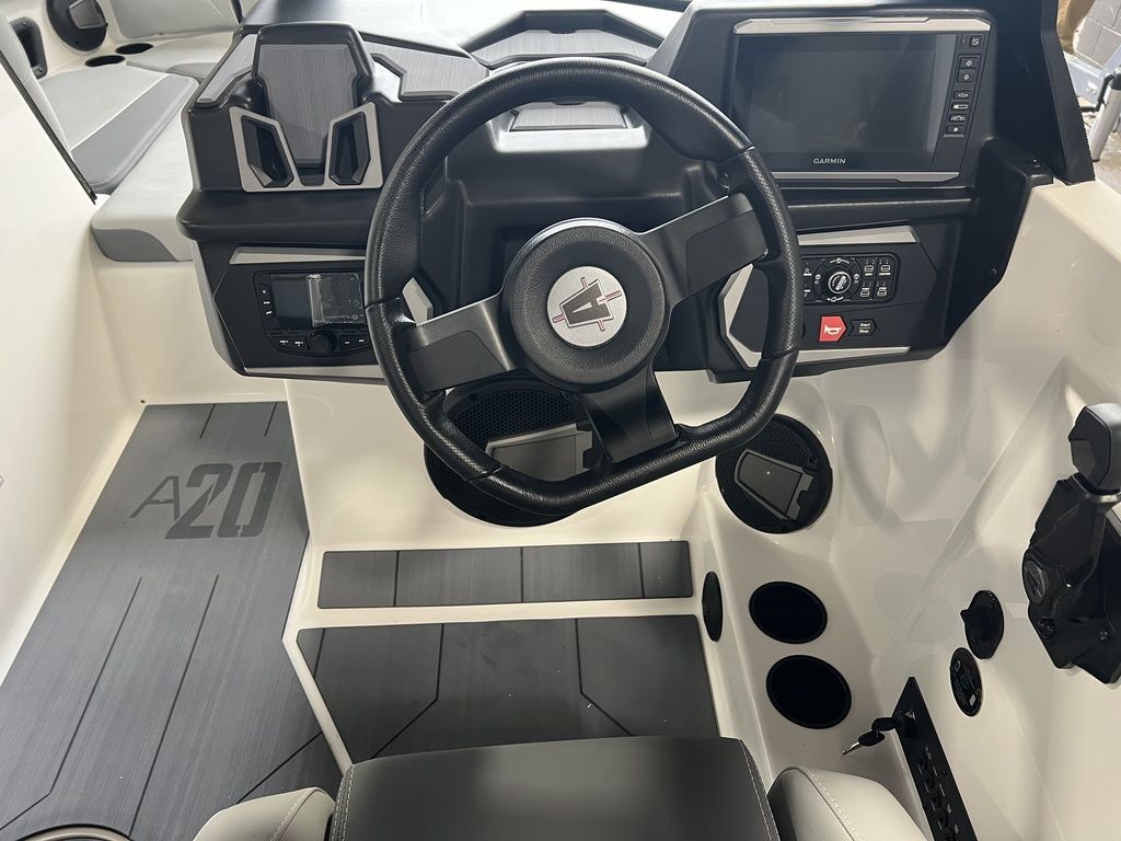 2025 Axis Wake Research A20