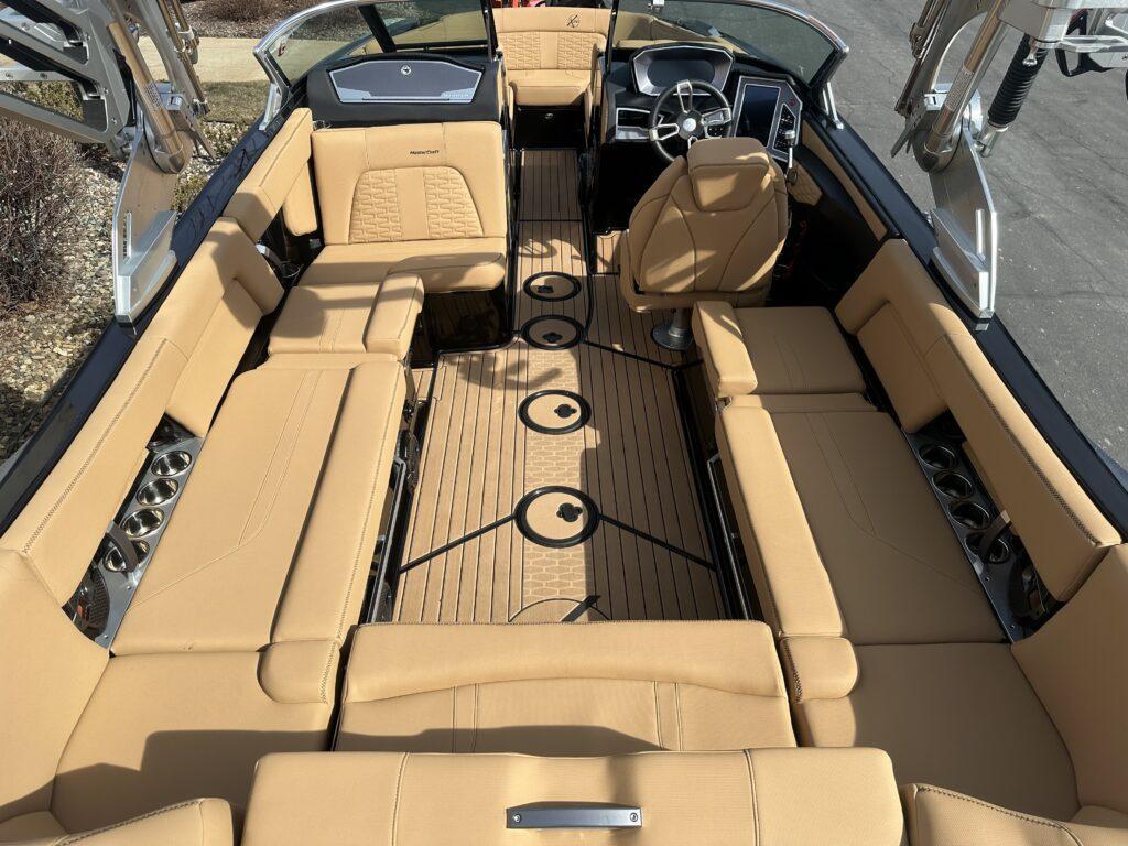 2020 MasterCraft X24
