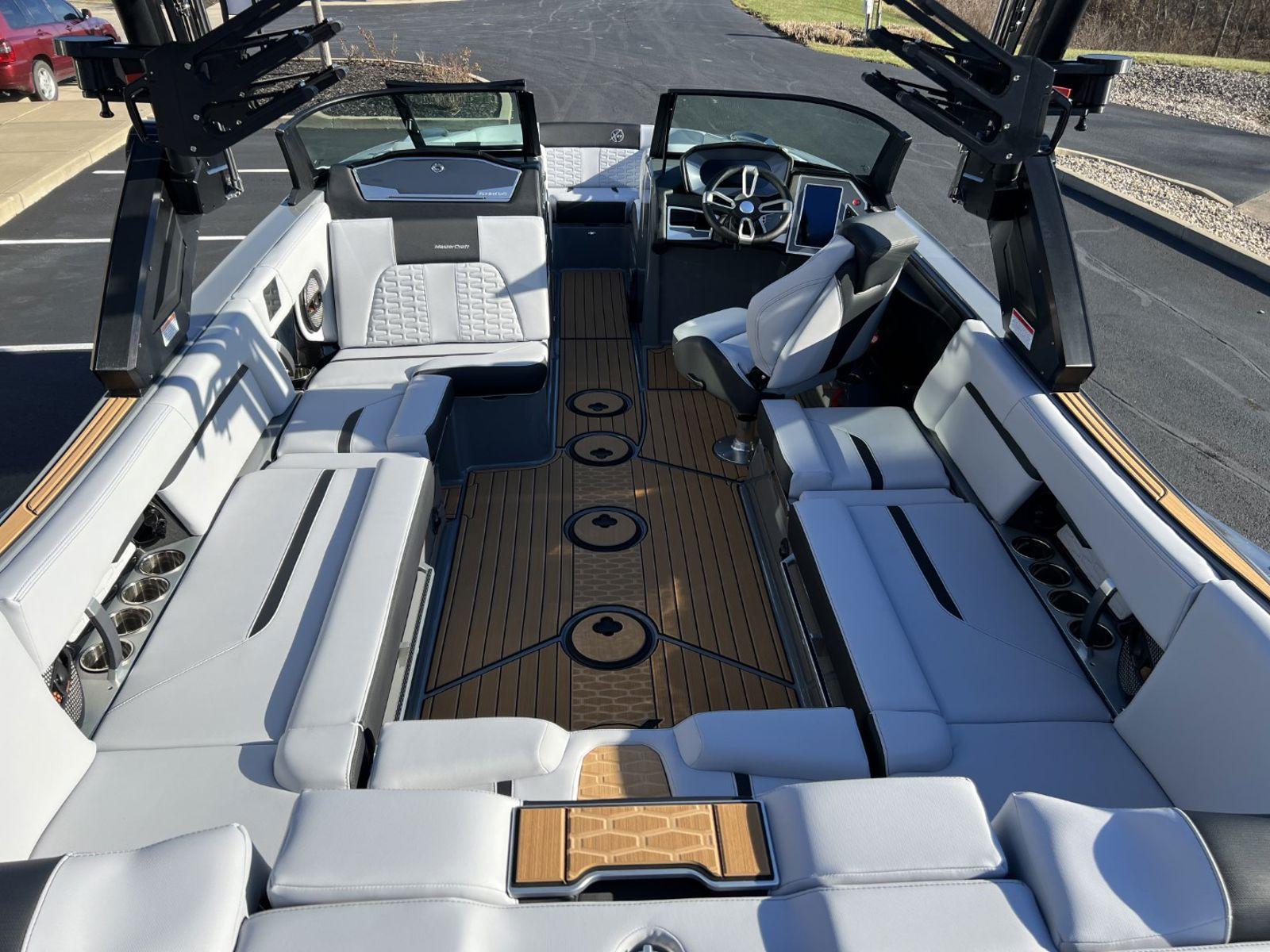 2024 MasterCraft X24