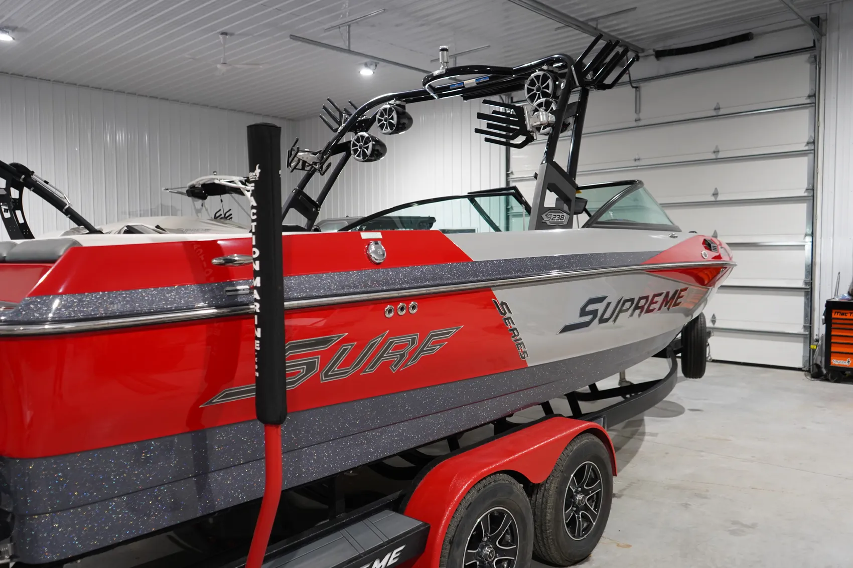 2016 Supreme S238