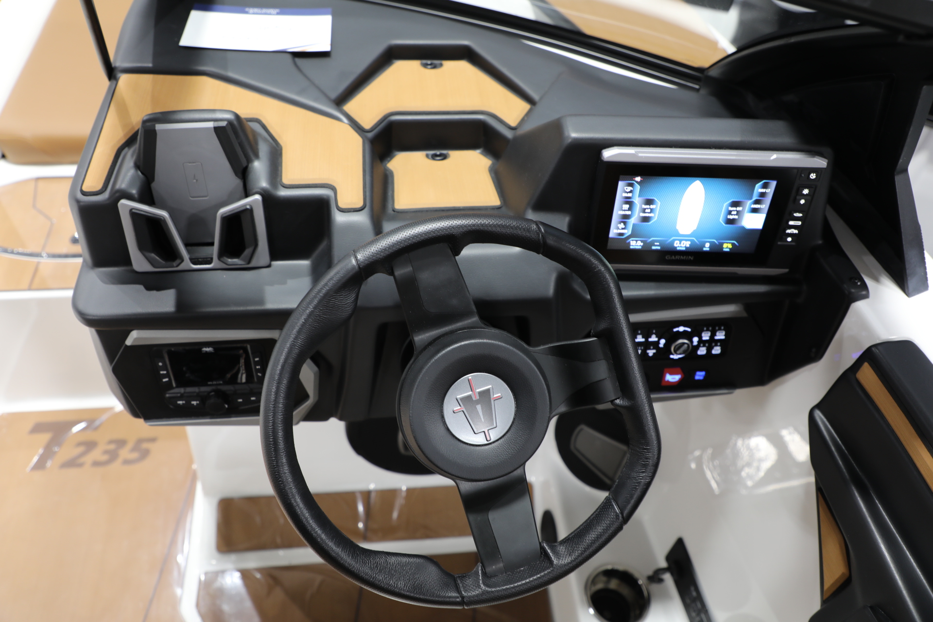 2024 Axis T235 Icon