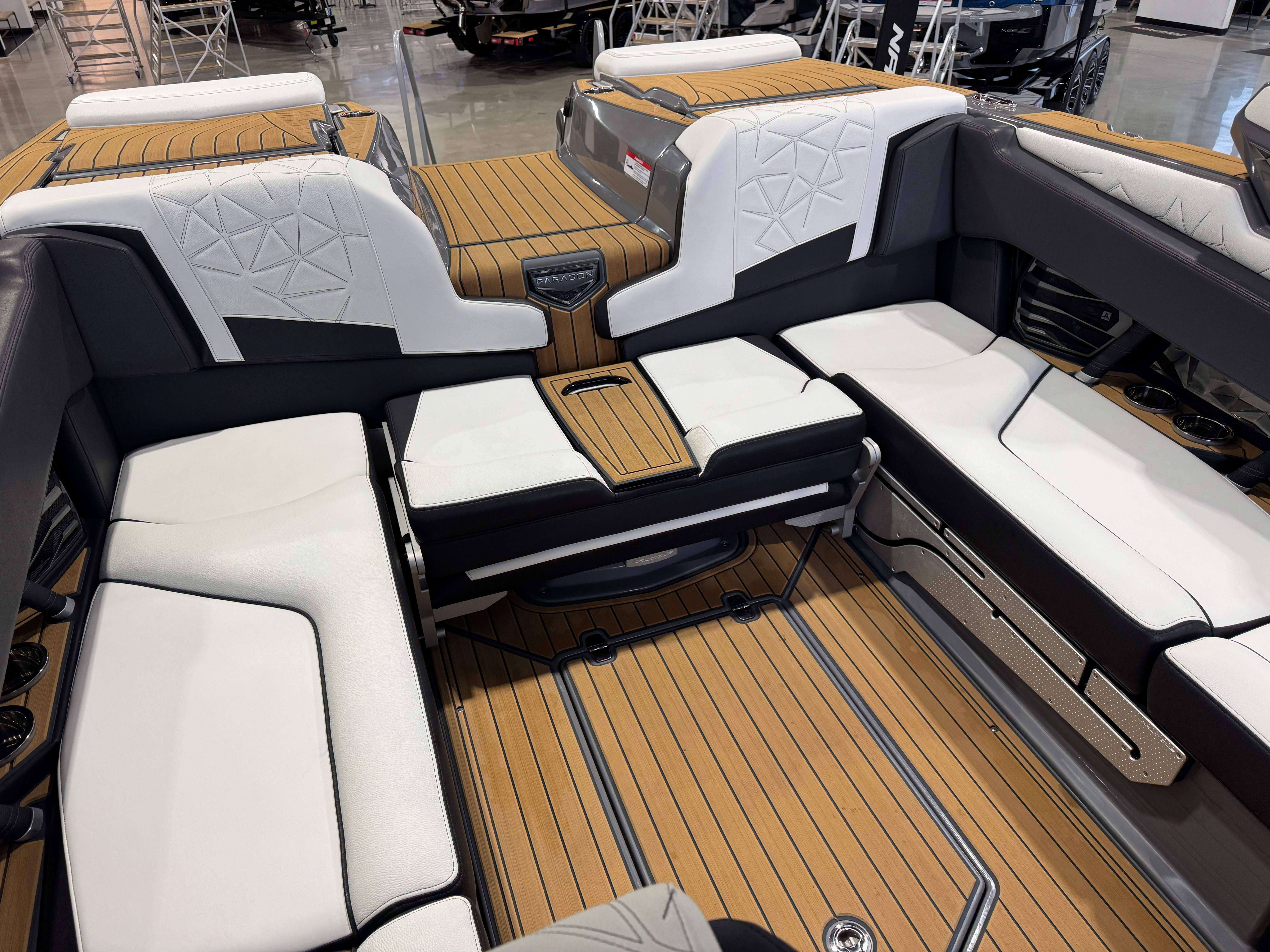 2023 Nautique Super Air Nautique G23 Paragon