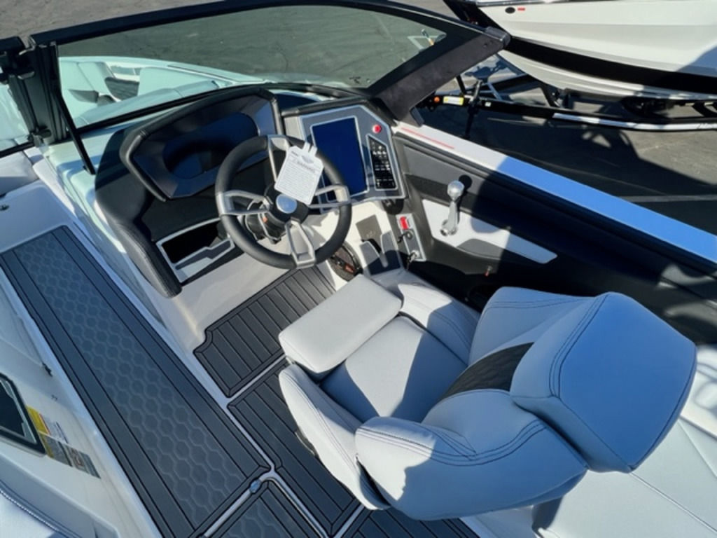 2024 mastercraft Ilmor-60L