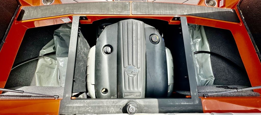 2020 Malibu Boats 21 VLX