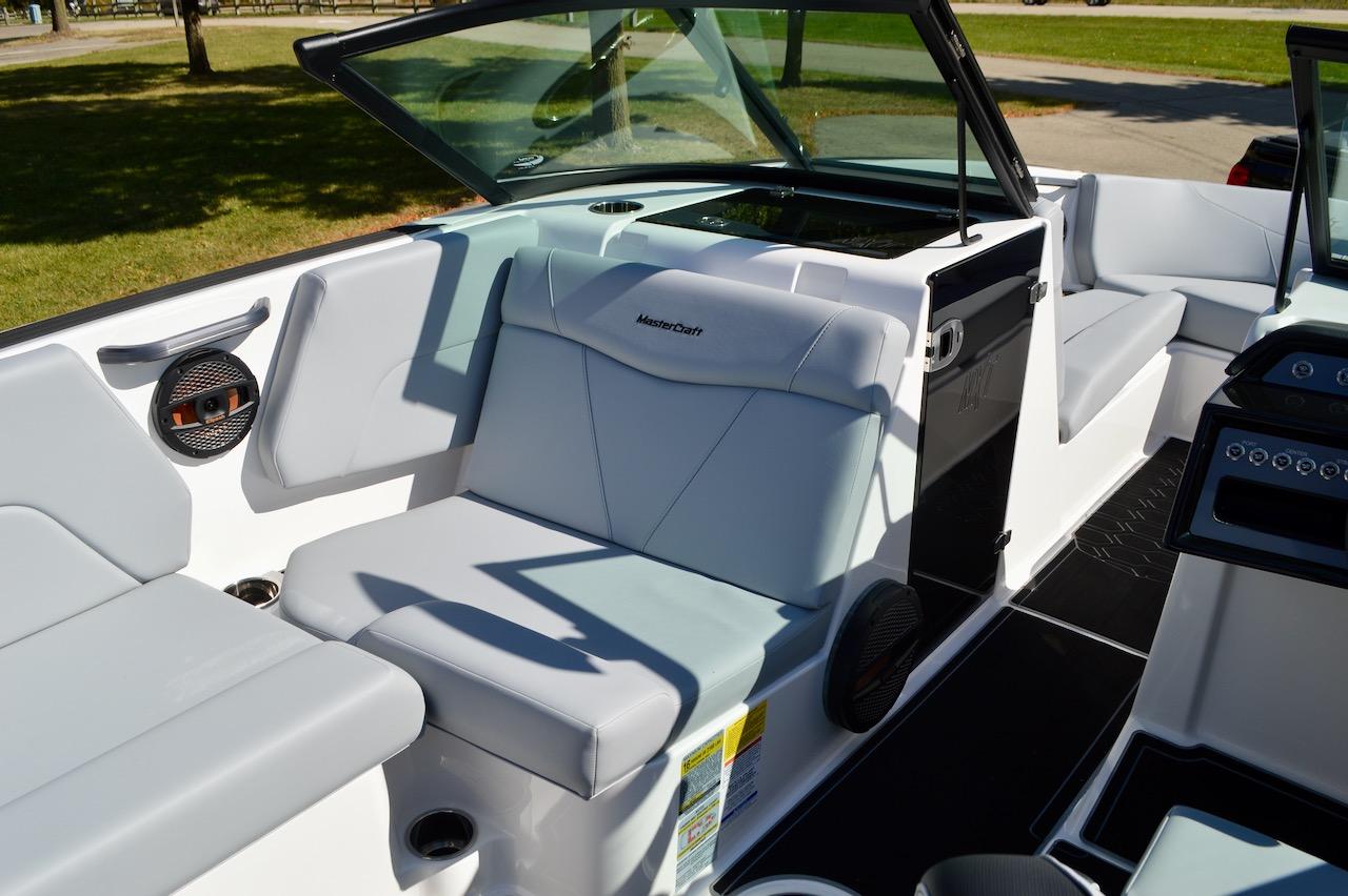 2024 MasterCraft NXT23