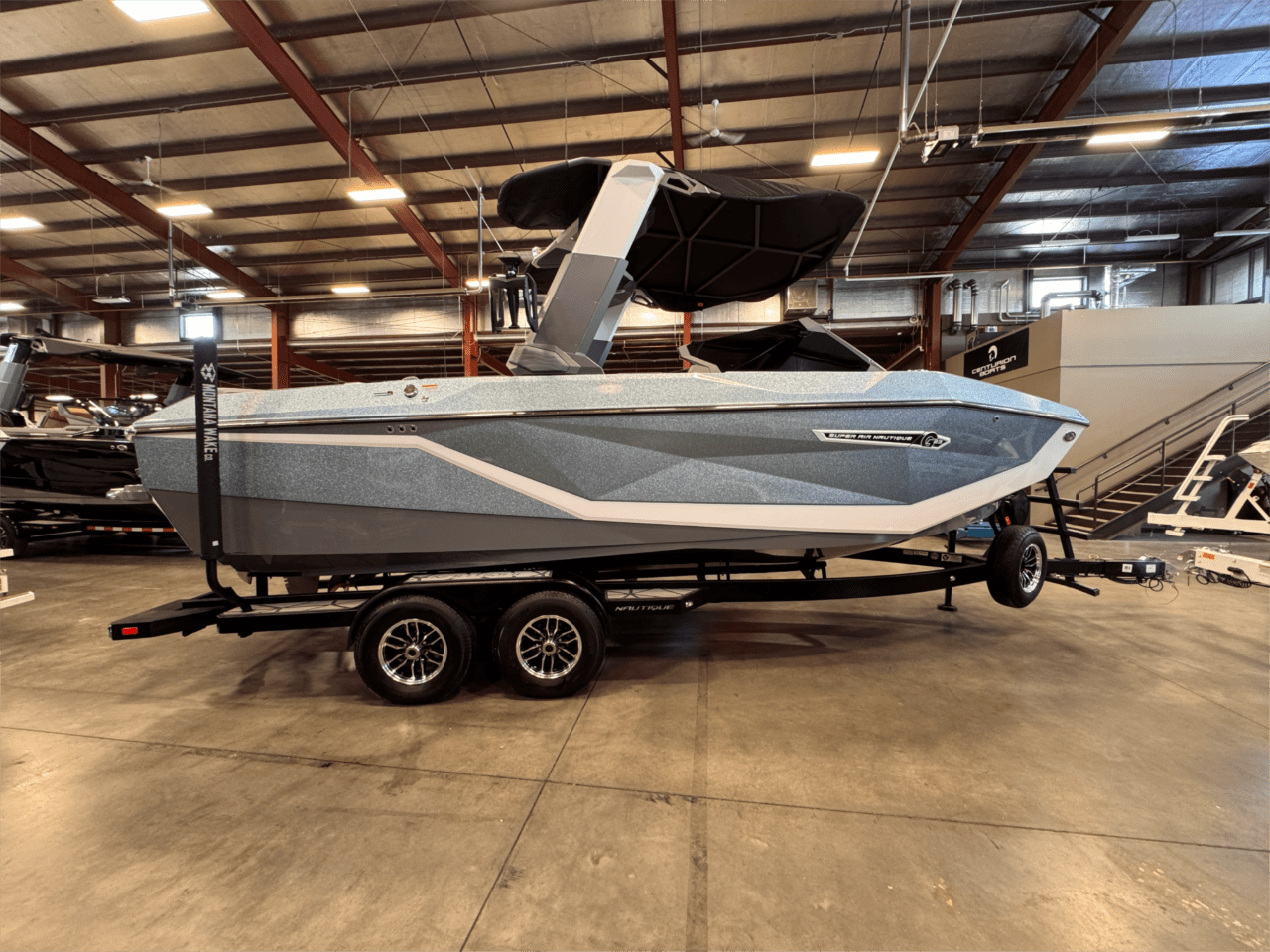 2025 Nautique G23
