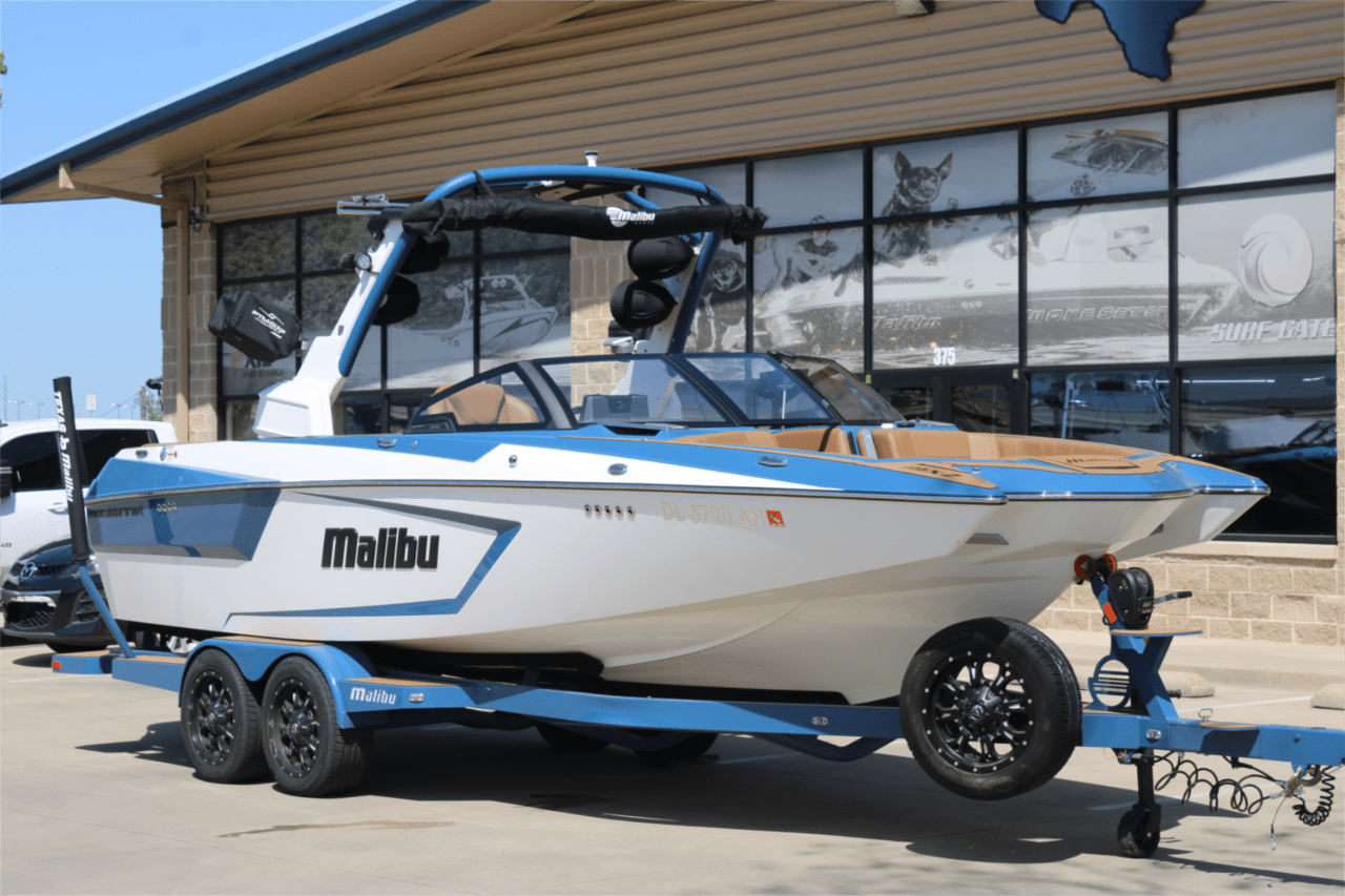 2022 Malibu 24 MXZ