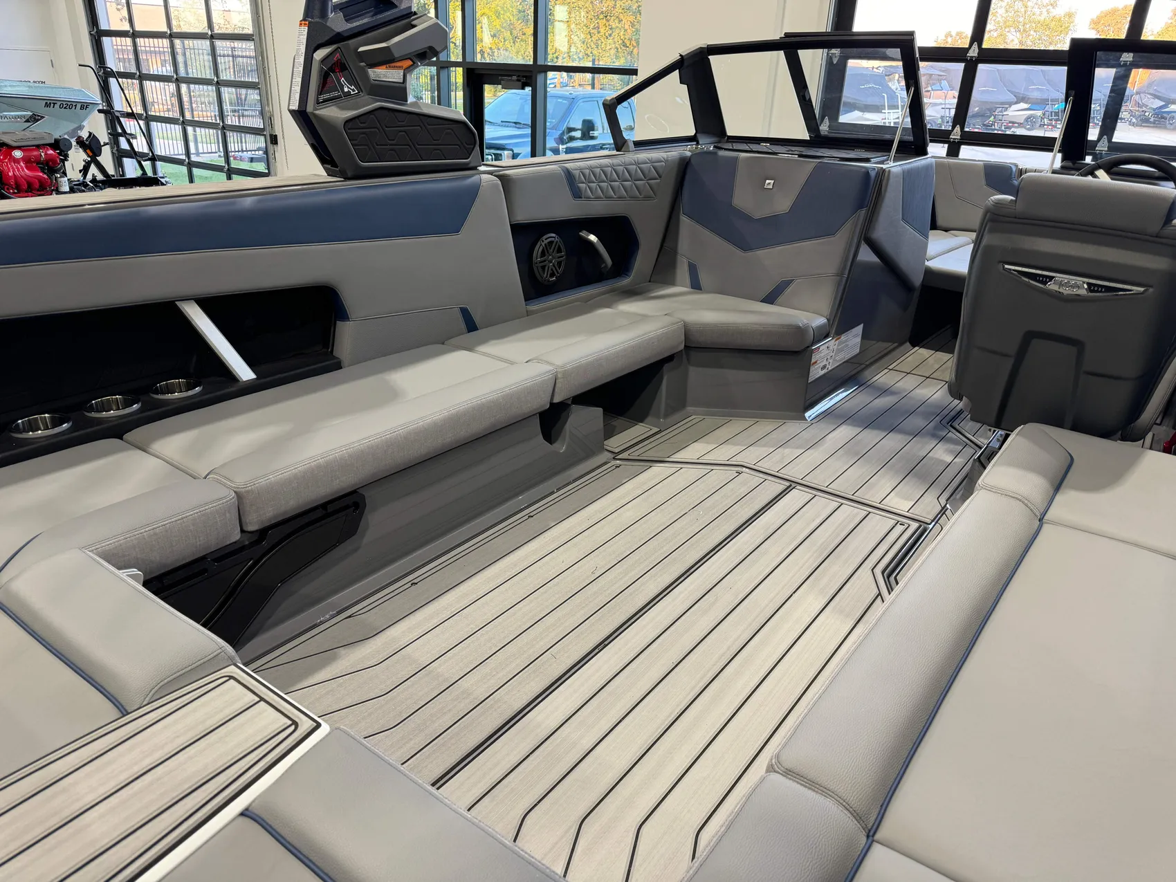 2025 Nautique GS24