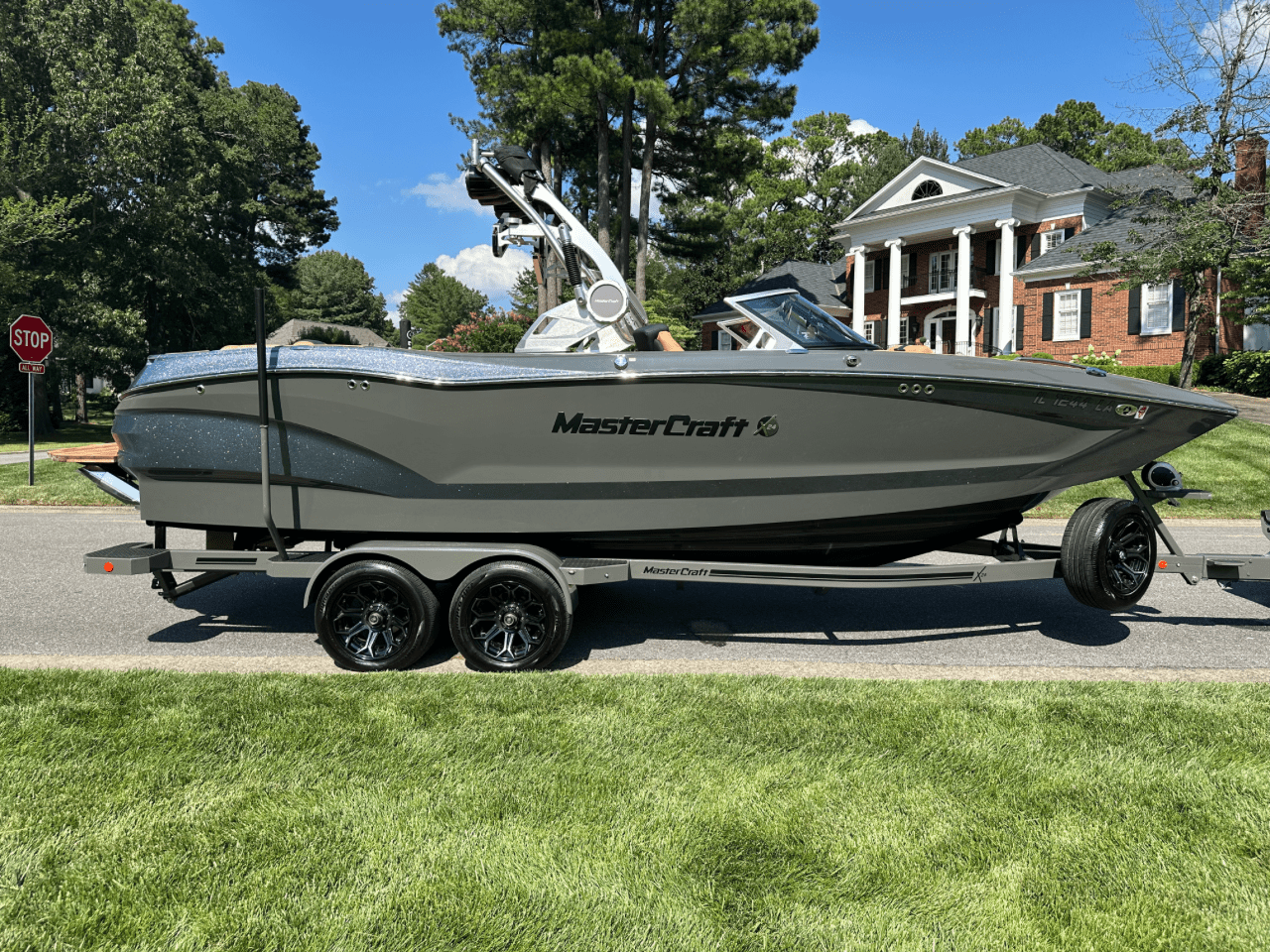2021 Mastercraft X24 FastFiill, dual screens, 4 tower speakers, low pro trailer, heater, and MORE