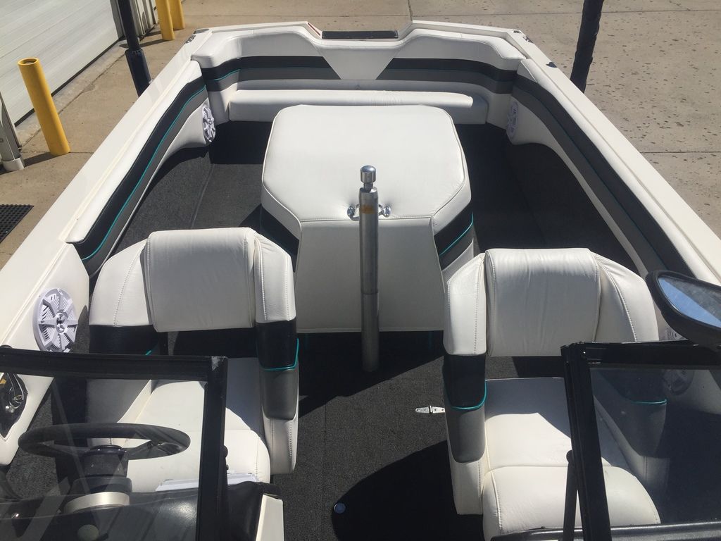 1991 Nautique Sport