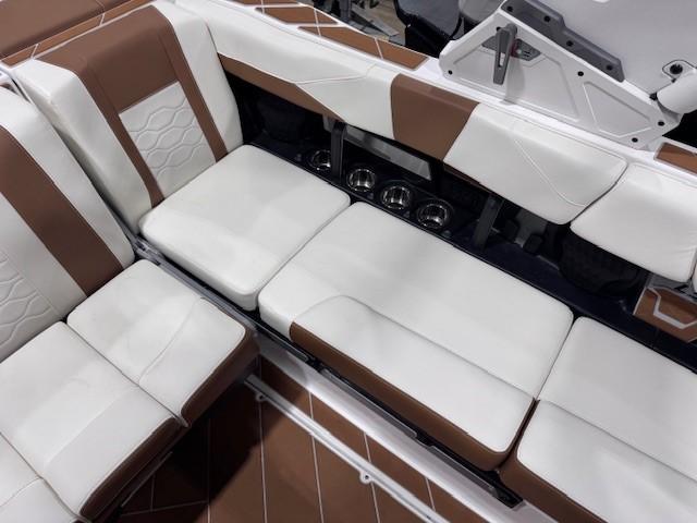 2024 Malibu Wakesetter 23 LSV -Stern Thruster