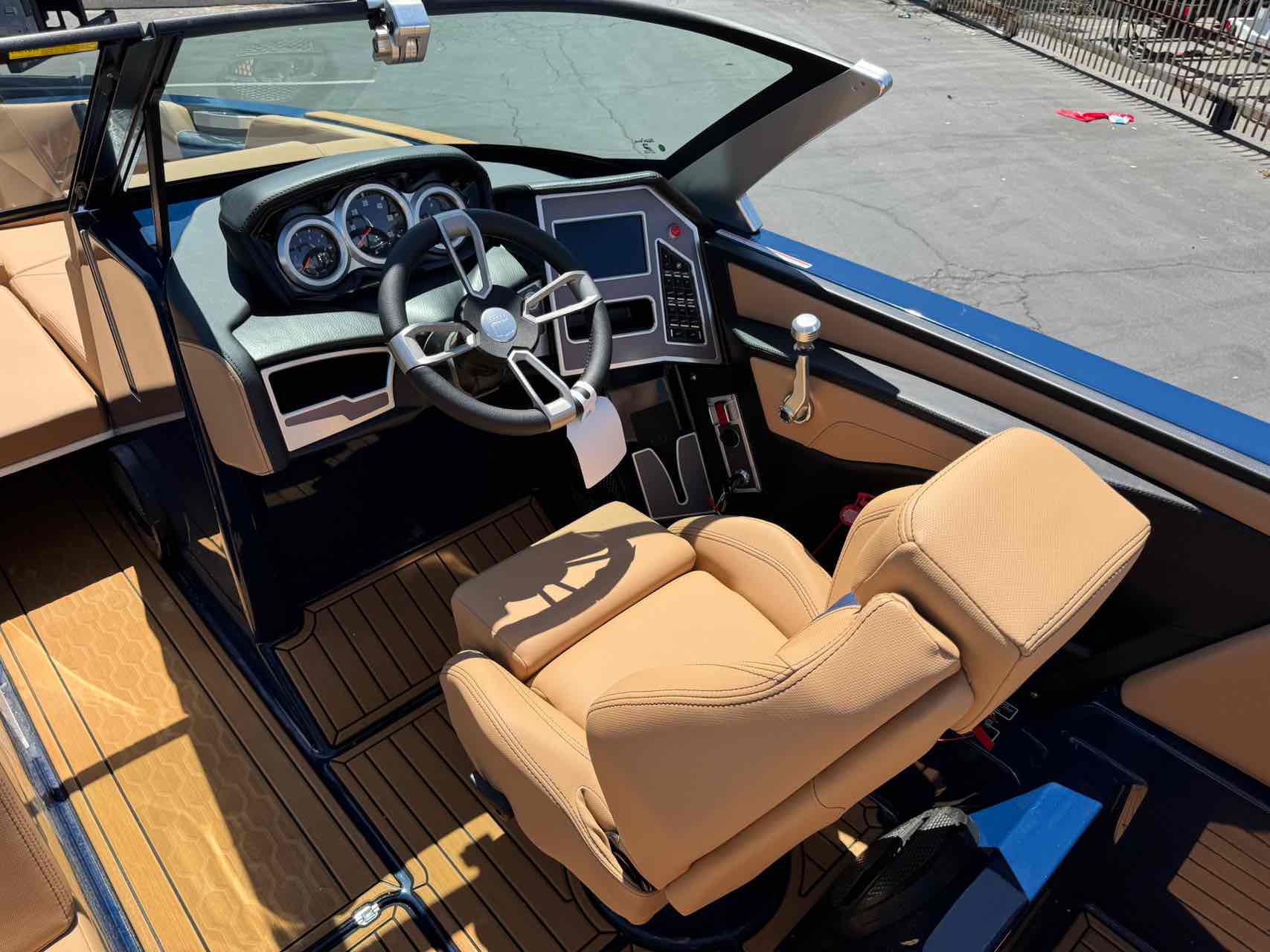 2024 MasterCraft XT24