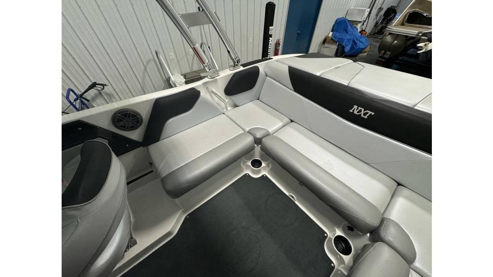 2015 MasterCraft NXT20 – Excellent Condition, Loaded with Upgrades