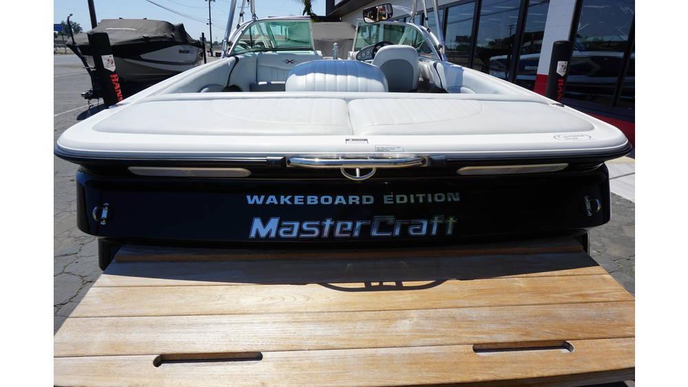 2003 MasterCraft X9