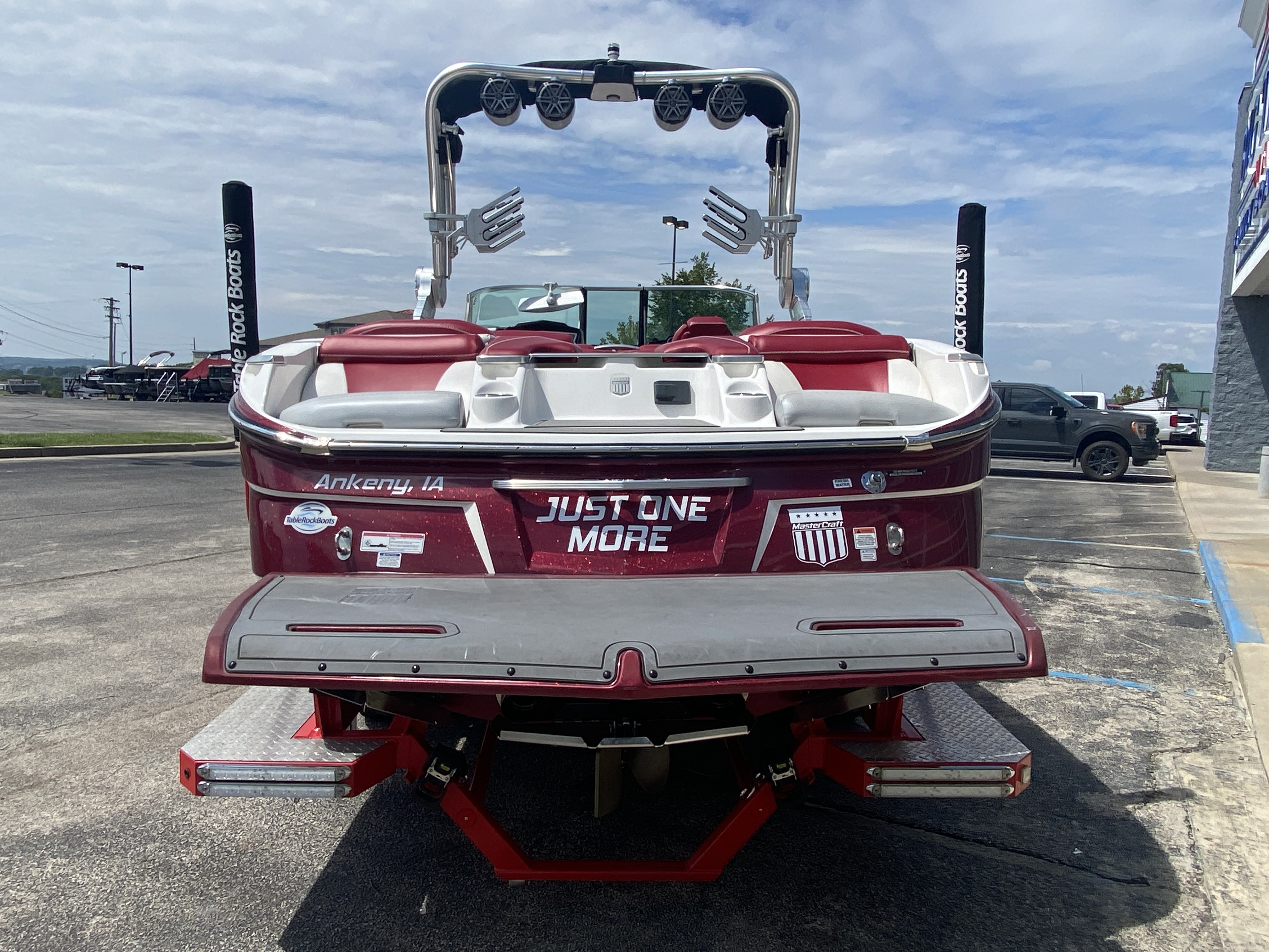 2017 Mastercraft X26