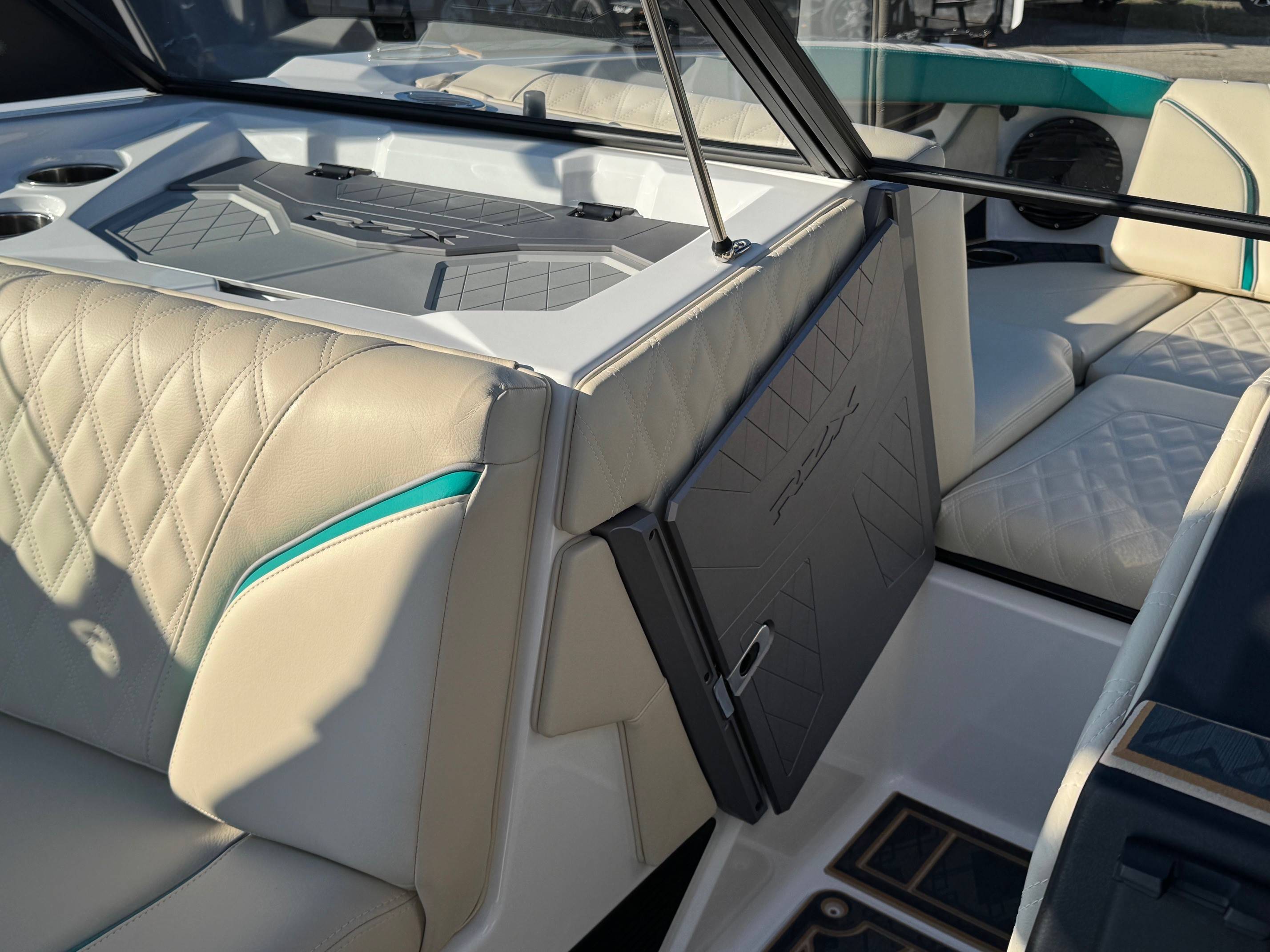 2025 Tige 22RZX