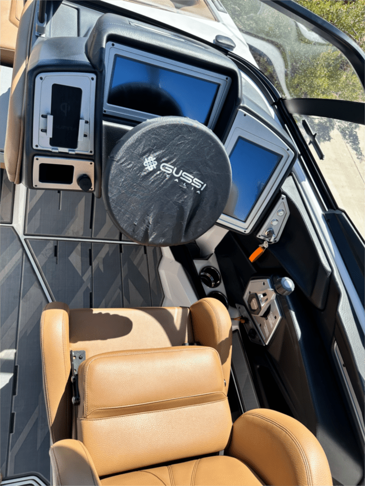 2022 Supra SL 23.5 ft
