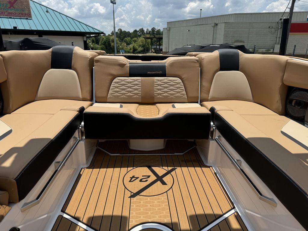 2024 MasterCraft X24