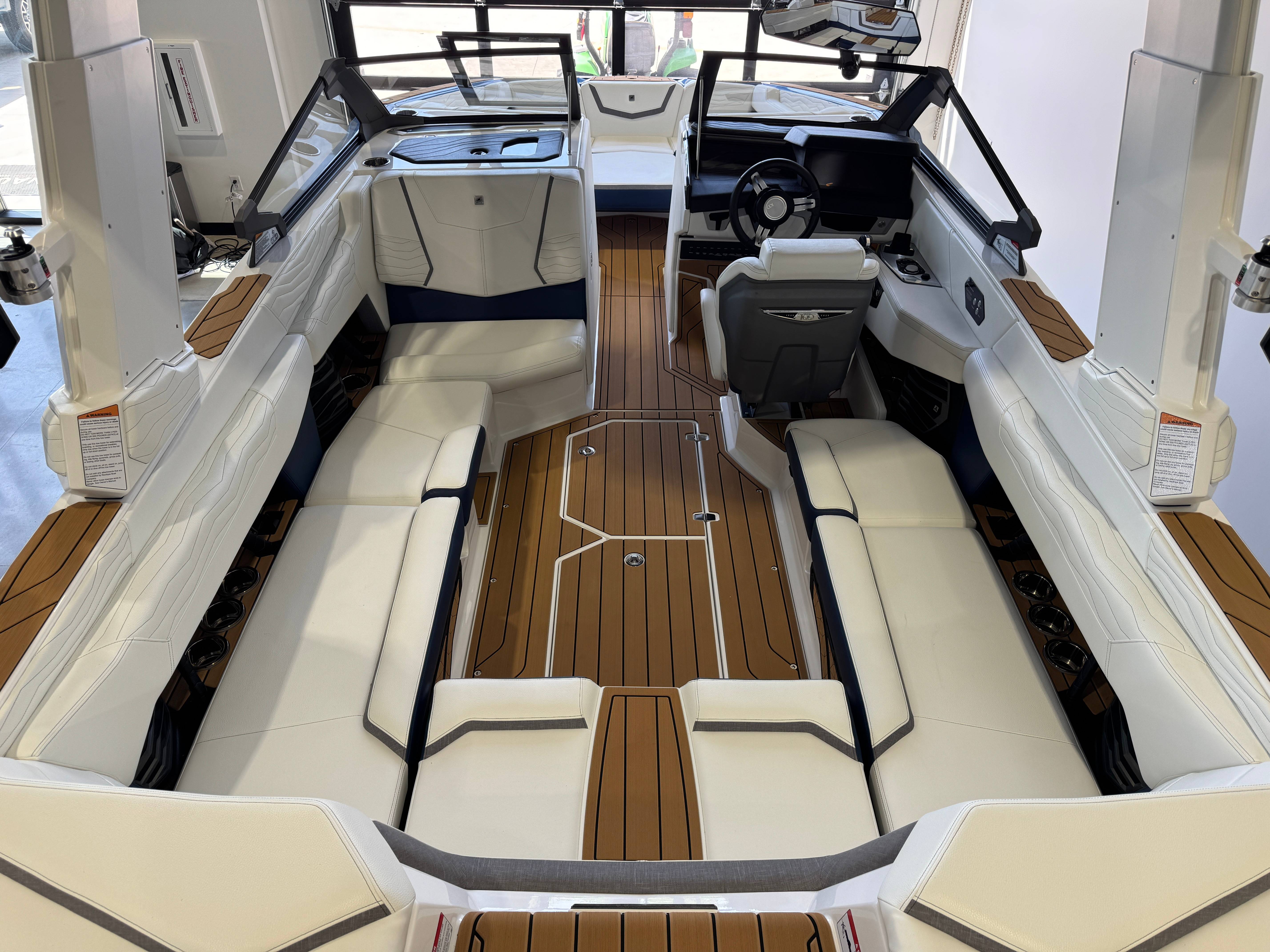 2025 Nautique Super Air Nautique G23