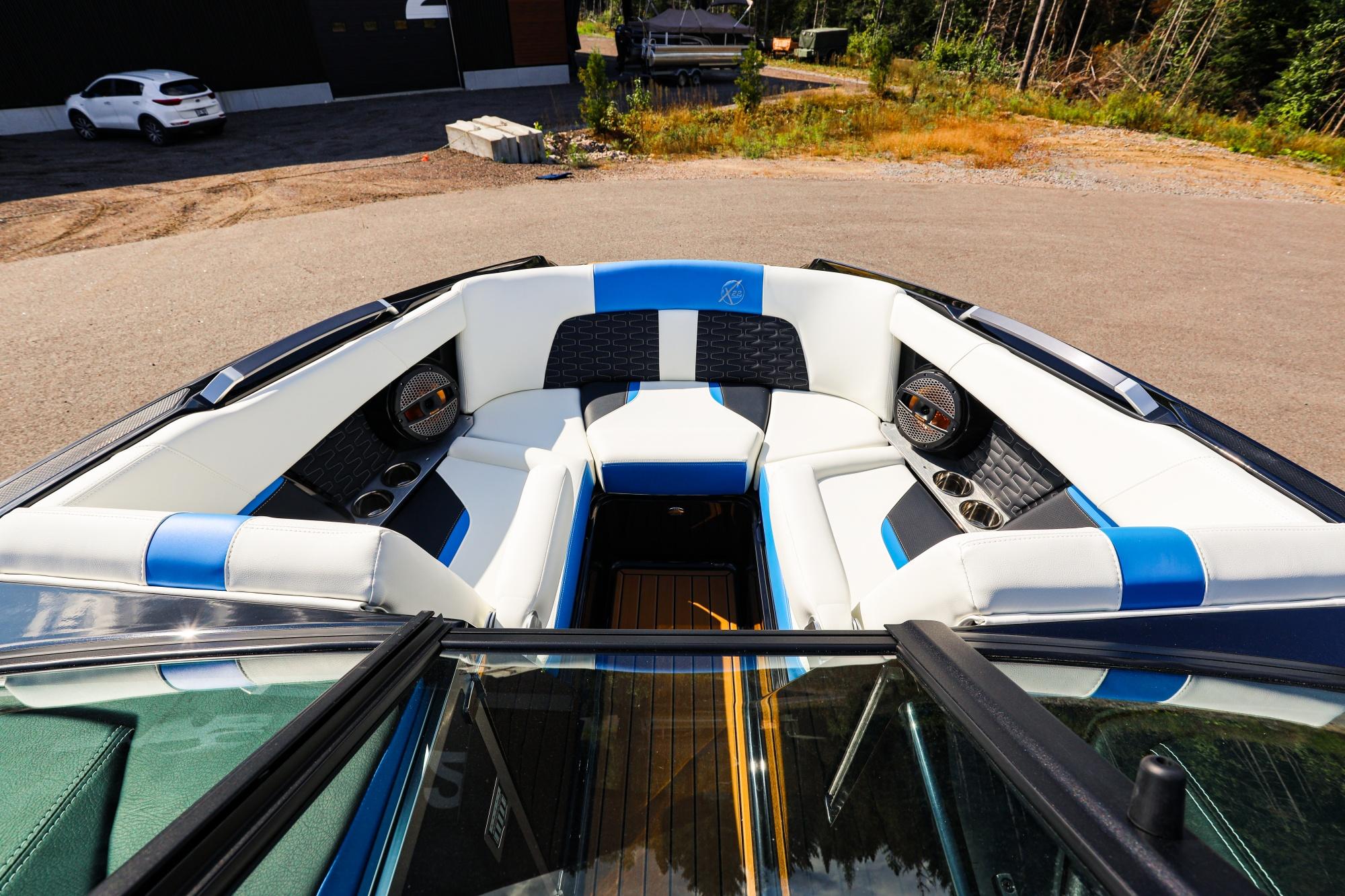 Mastercraft X22