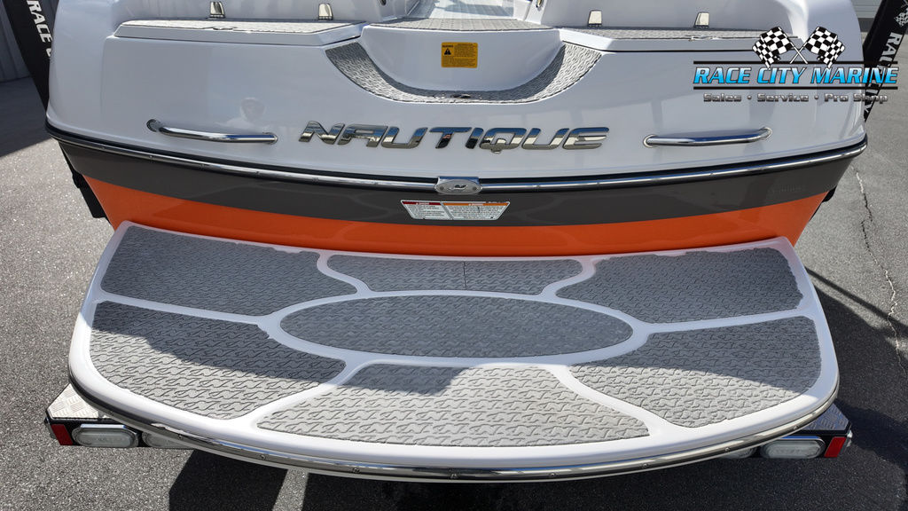 2008 Nautique 236