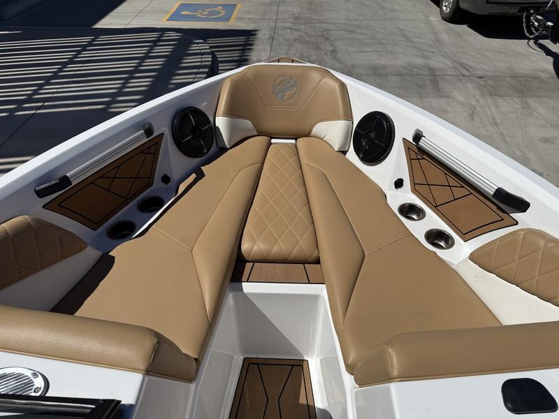 2022 Tige Z3