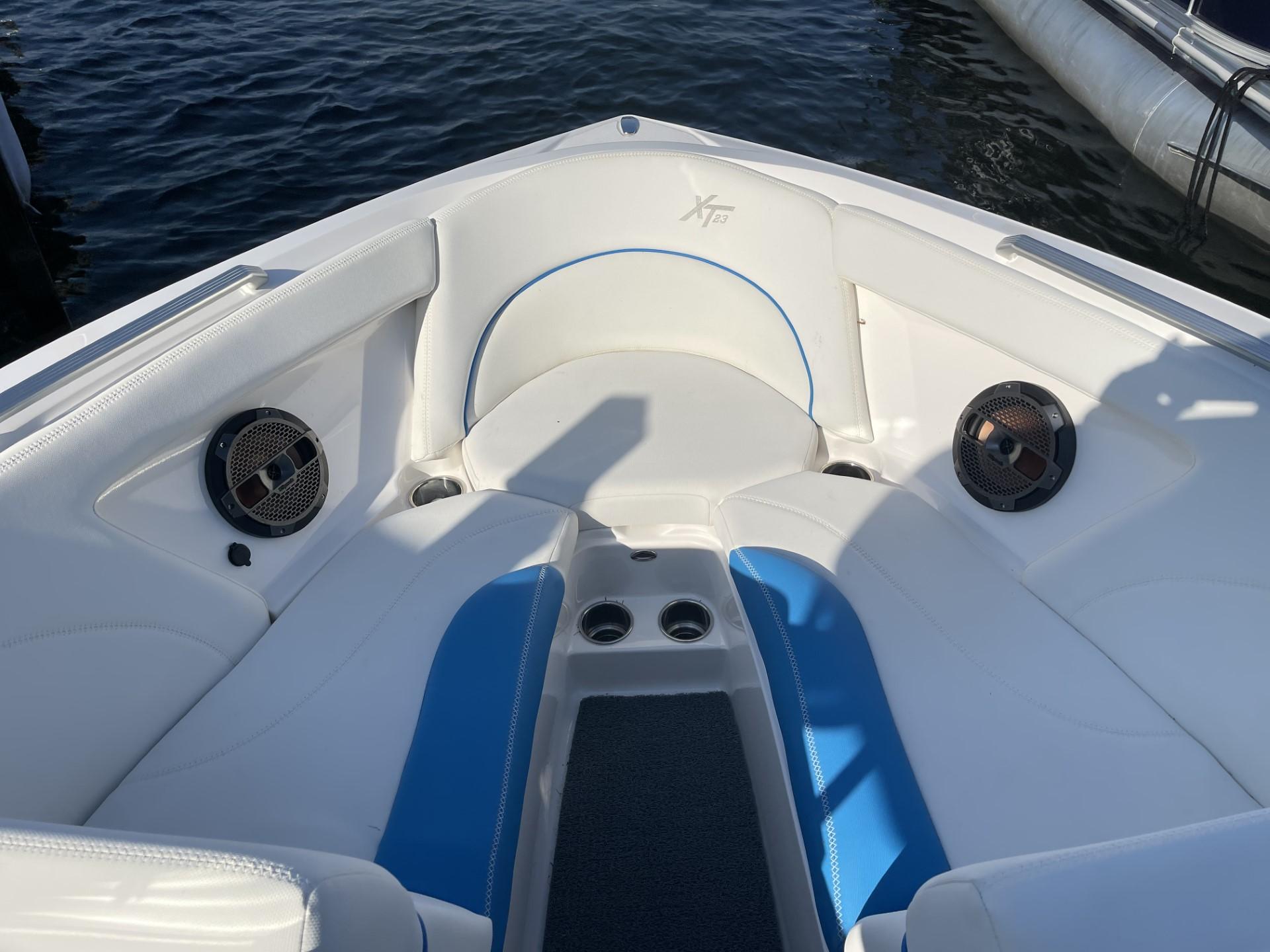 2021 MasterCraft XT23