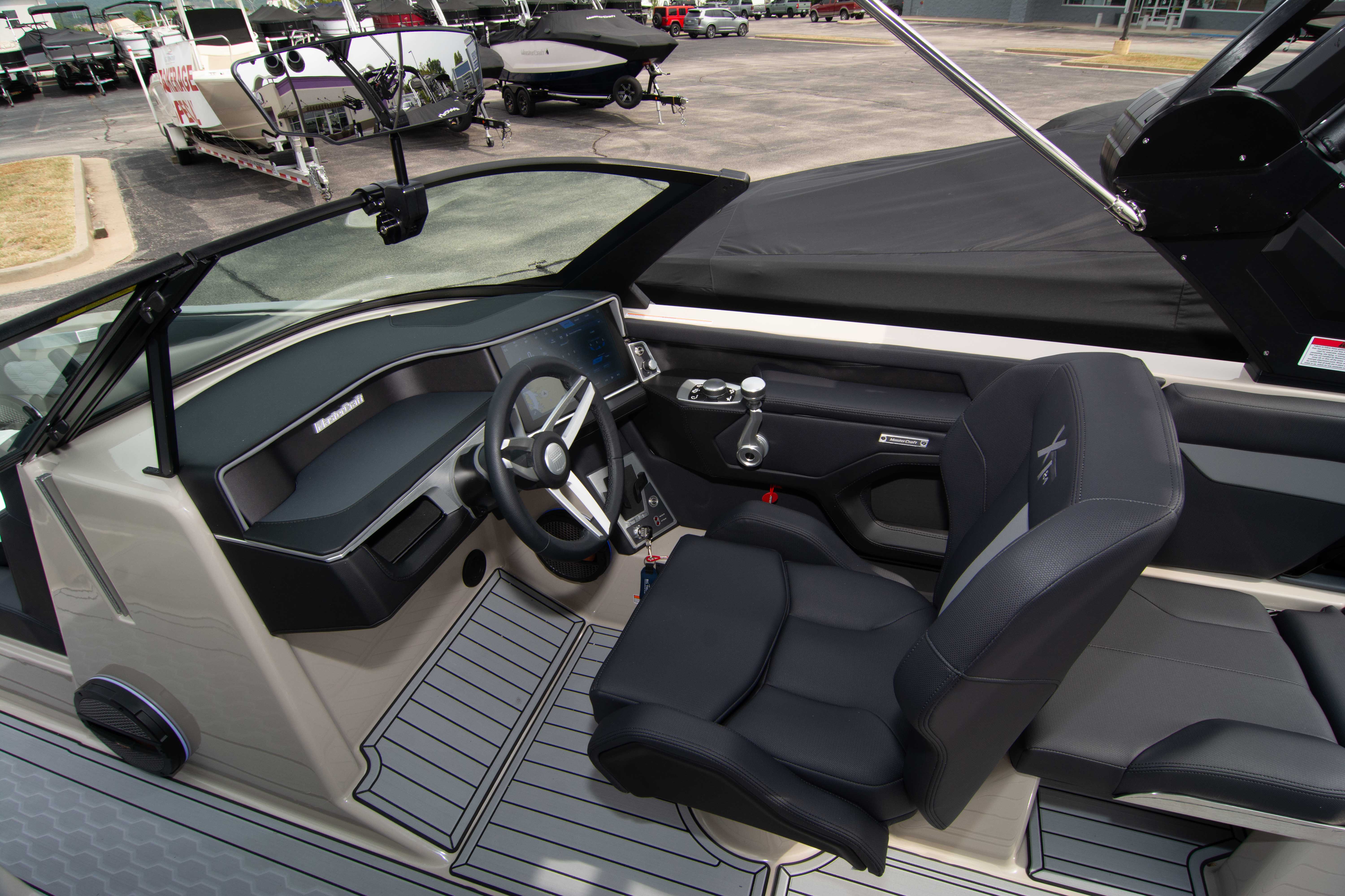 2025 MasterCraft XT24