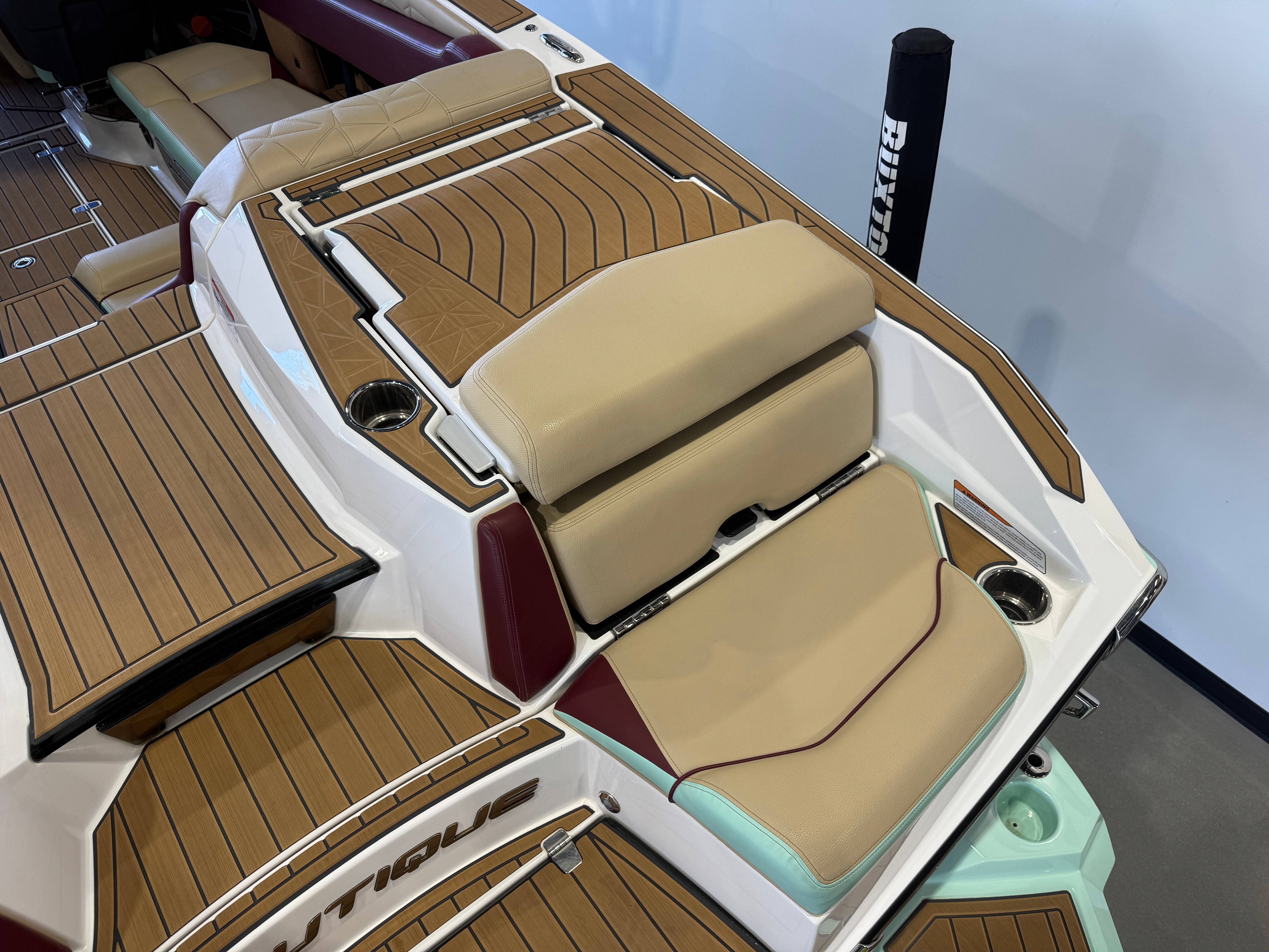 2023 Nautique Super Air Nautique G23 Paragon