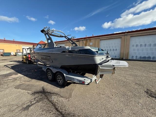 2020 Malibu 23 LSV