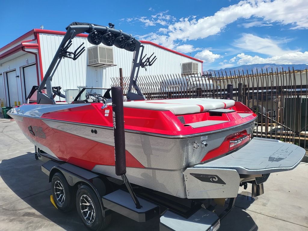 2021 Axis Wake Research A22