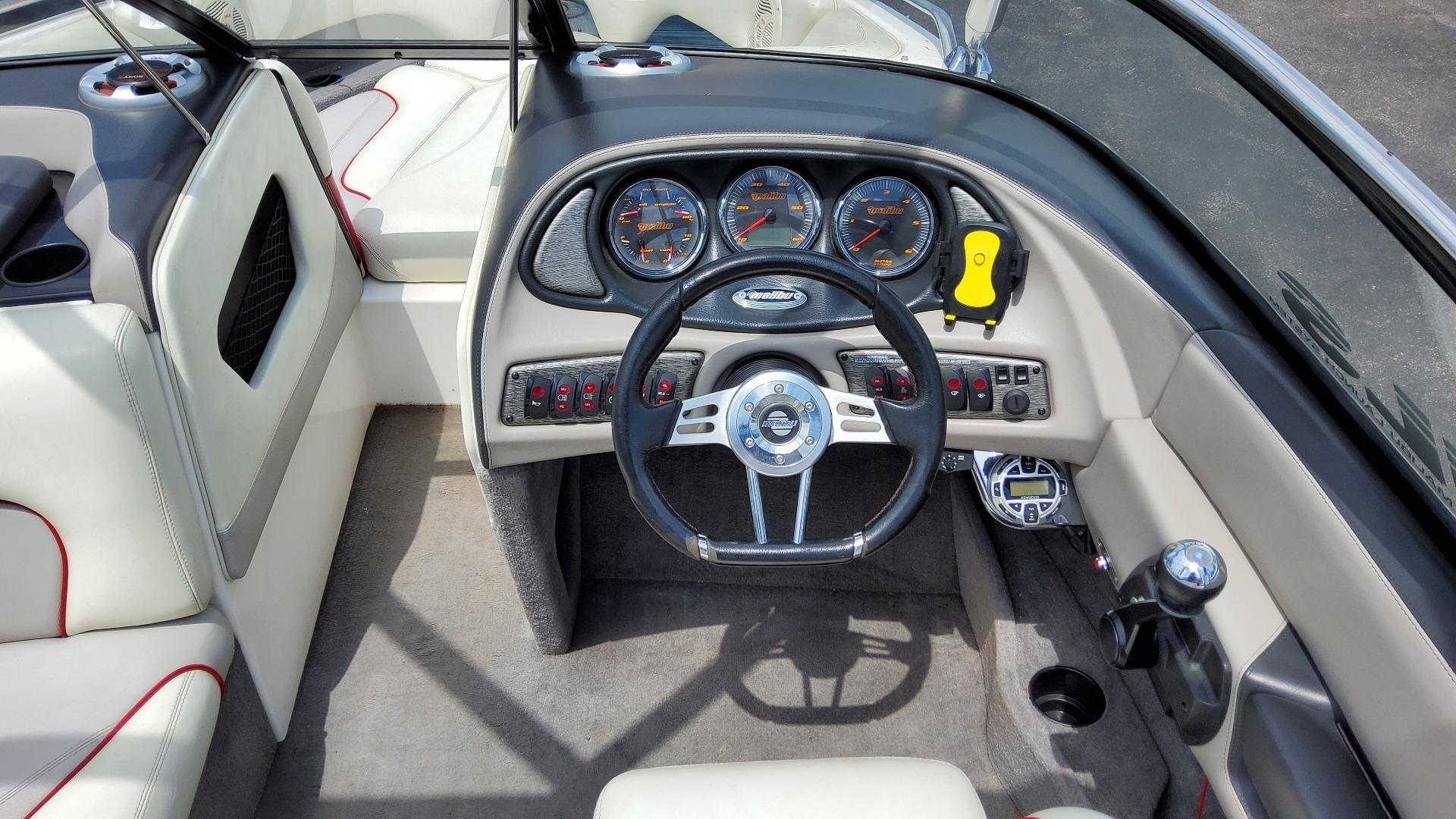 2004 Malibu Wakesetter LSV