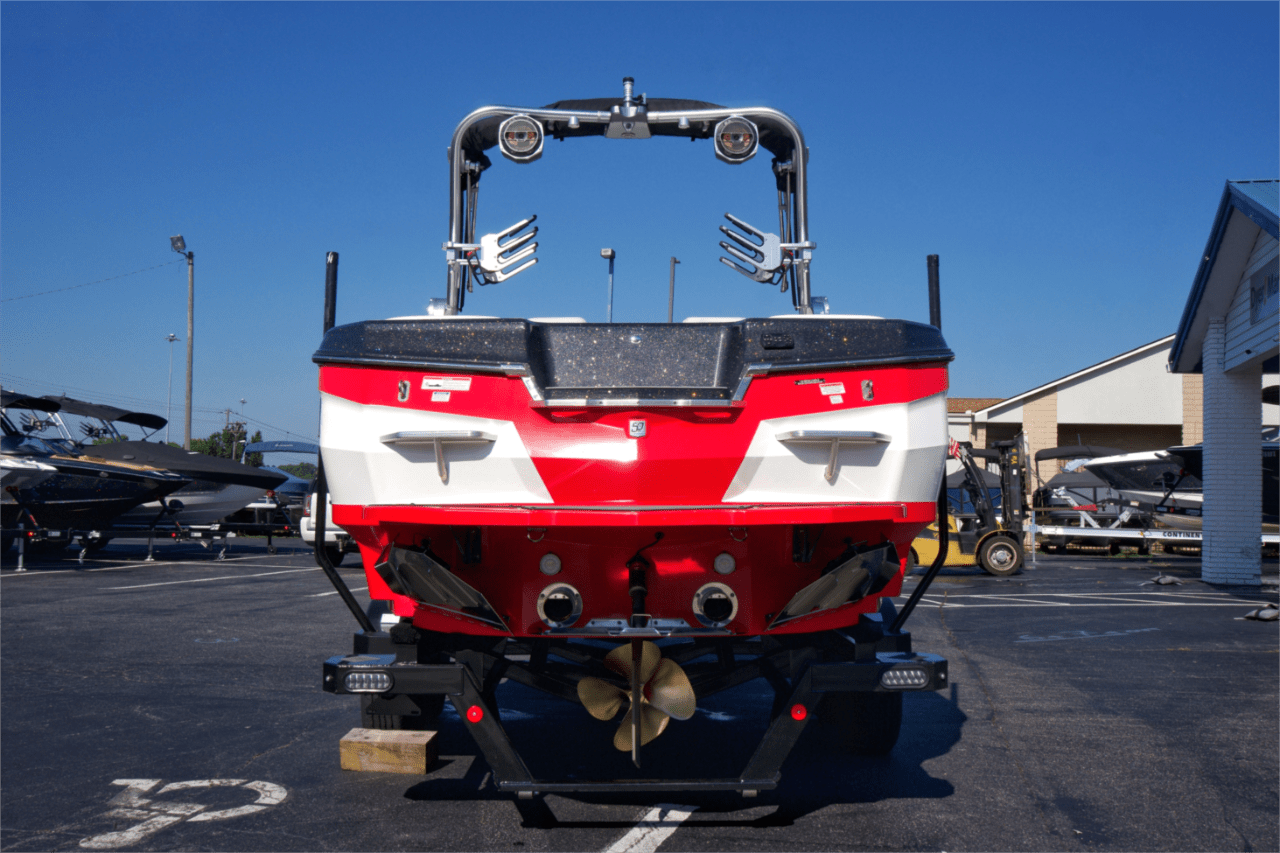 2018 MasterCraft X-Star