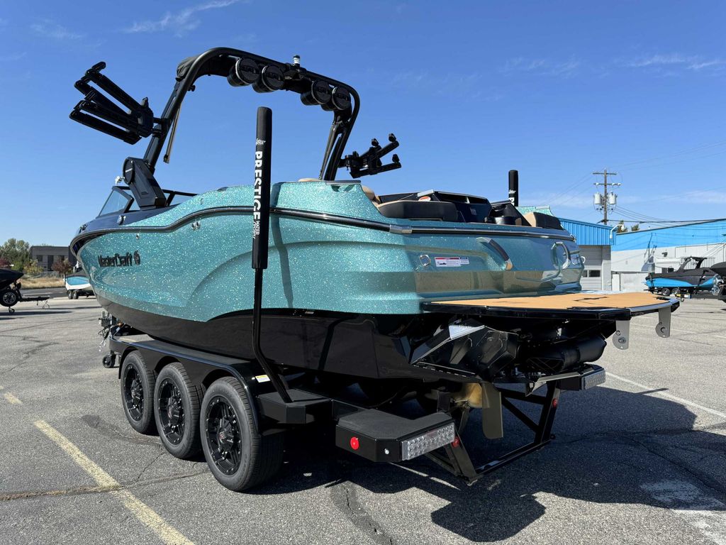 2025 MasterCraft X24