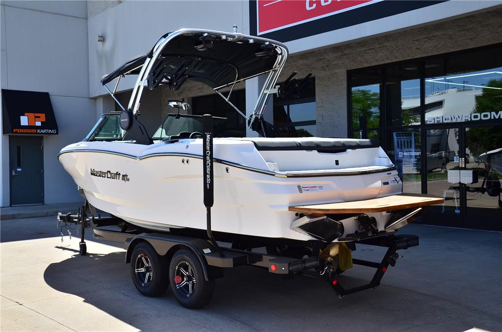 2023 MasterCraft NXT21 – Closeout pricing!
