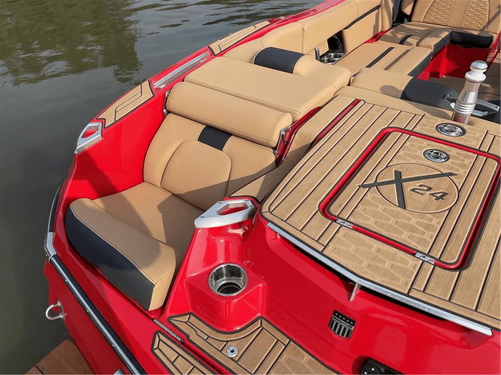 2019 Mastercraft X-24