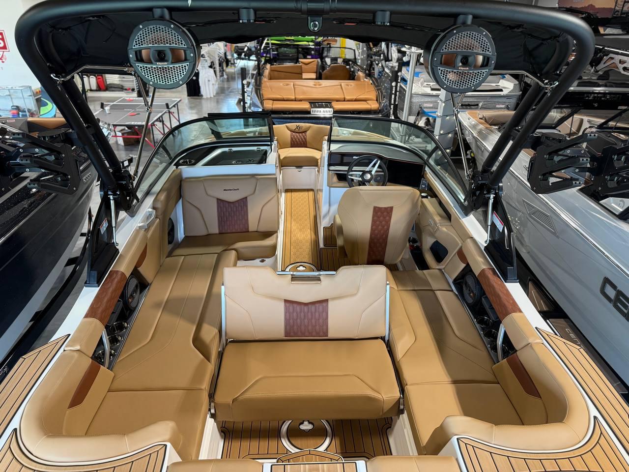 2025 MasterCraft XT22T