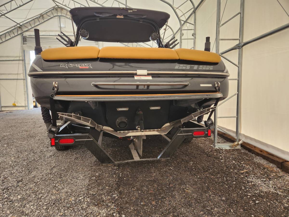 2023 Sanger 237 SX