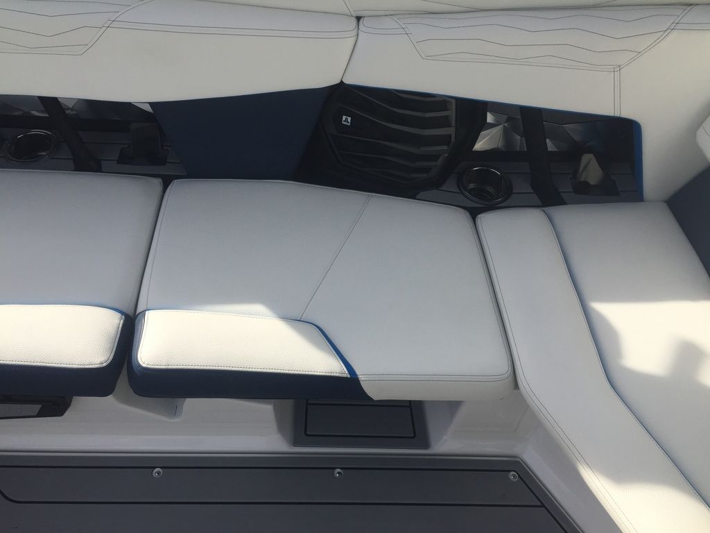 2025 Nautique Super Air Nautique G23
