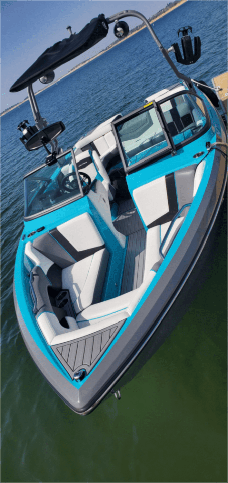 2021 Super Air Nautique 230 – LOADED!