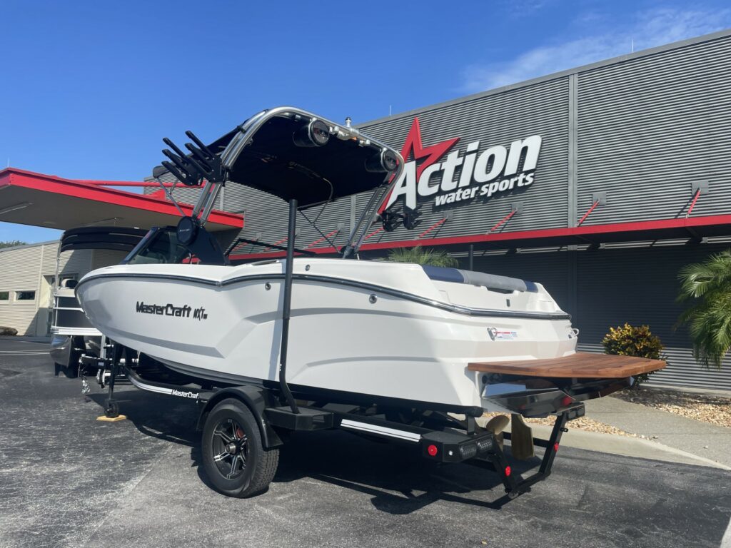 2024 MasterCraft NXT20