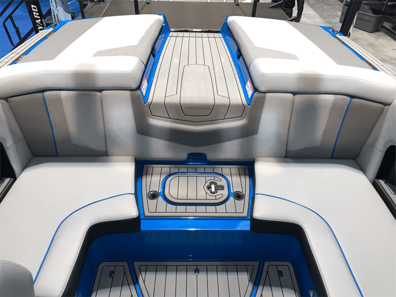 2021 Nautique Super Air 210