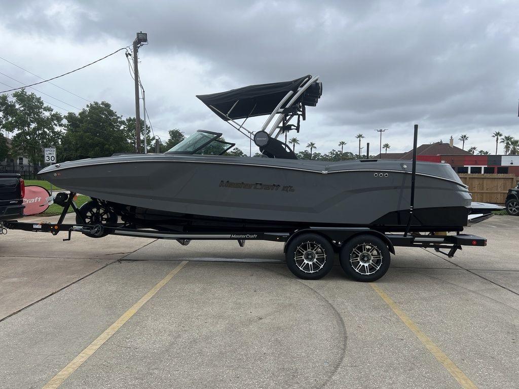 2025 MasterCraft NXT24