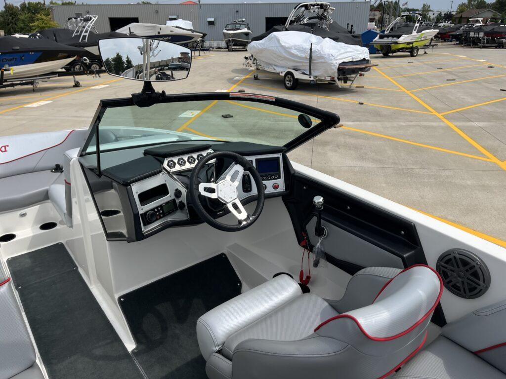 2016 MasterCraft NXT20