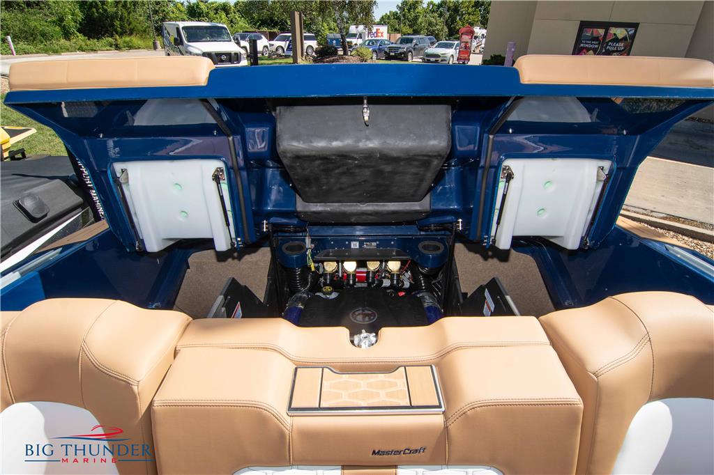 2023 MasterCraft X24