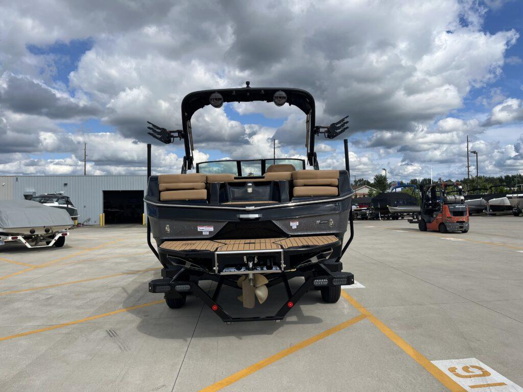 2025 MasterCraft XT22