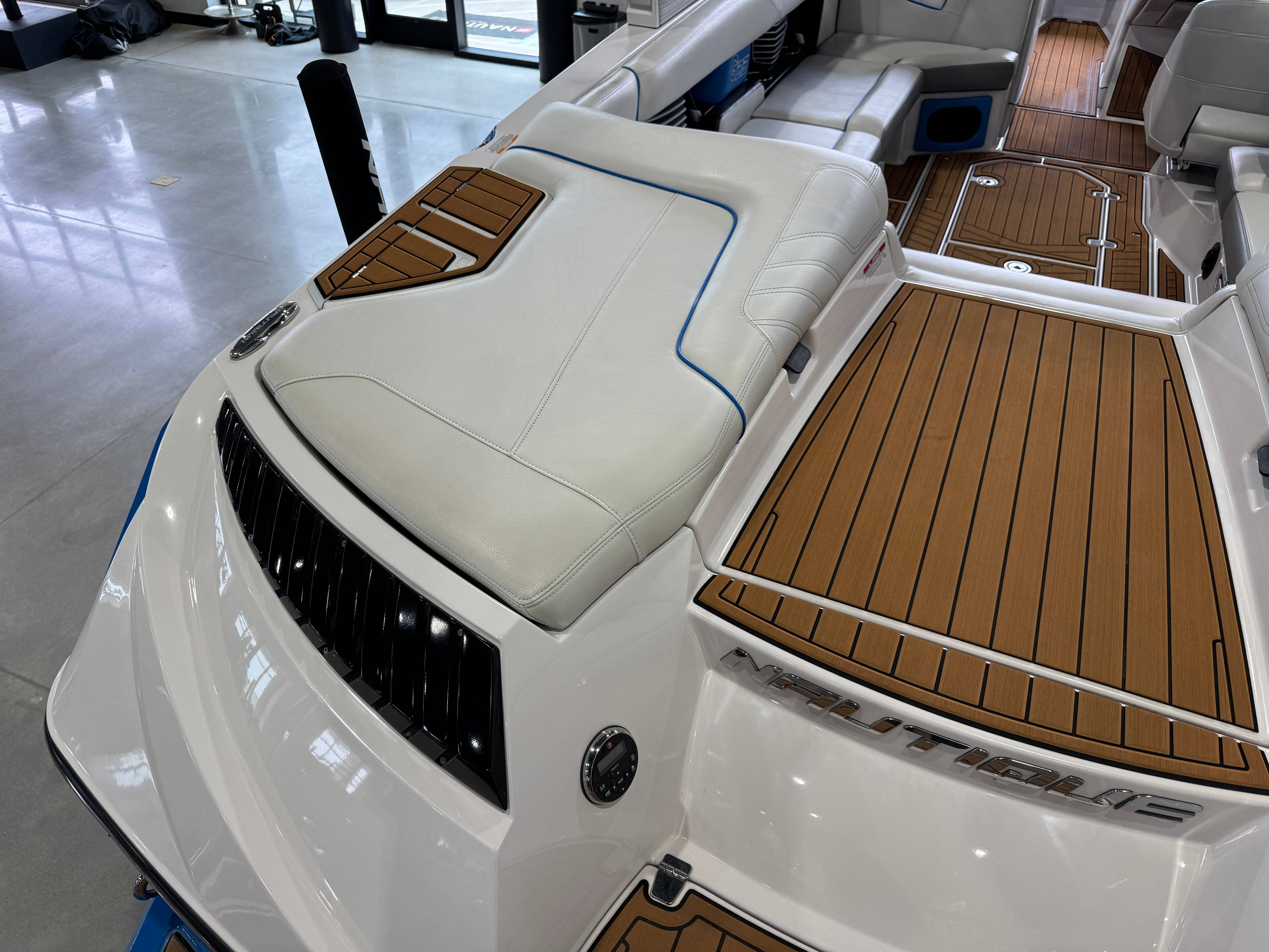 2013 Nautique Super Air Nautique