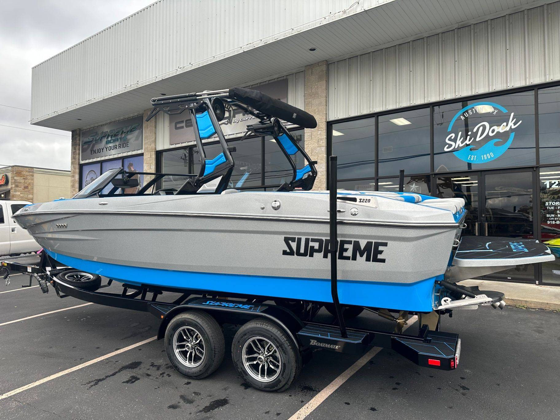 2024 Supreme S220
