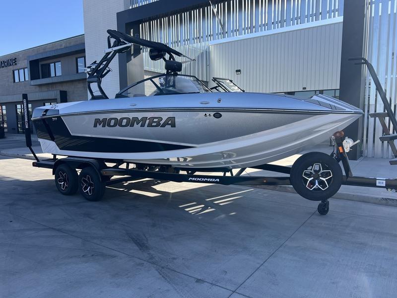 boat.Title